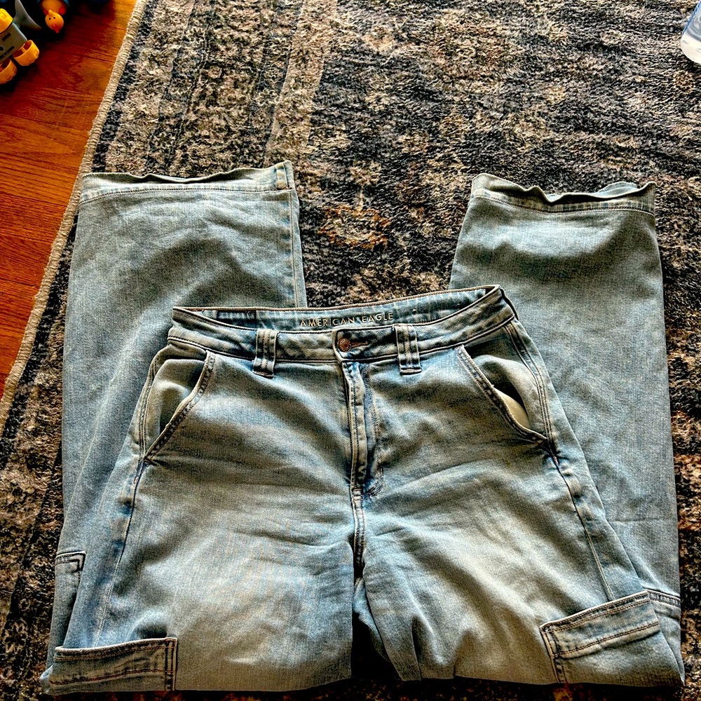 American Eagle. Wide pant leg Jeans